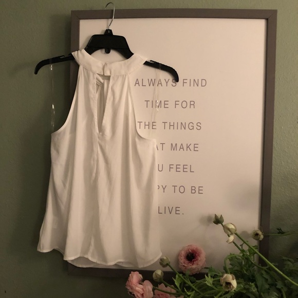 White sheer blouse - Picture 2 of 5